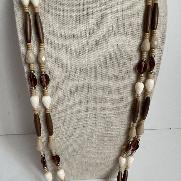 Beautiful Vintage Beaded 2-Strand Statement Necklace 15” dia/30” long - Picture 3 of 9
